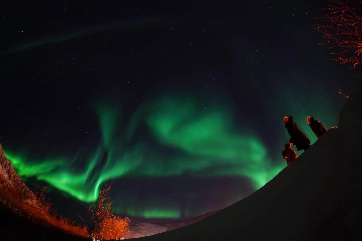 Northern-lights-Dawson-city-yukon